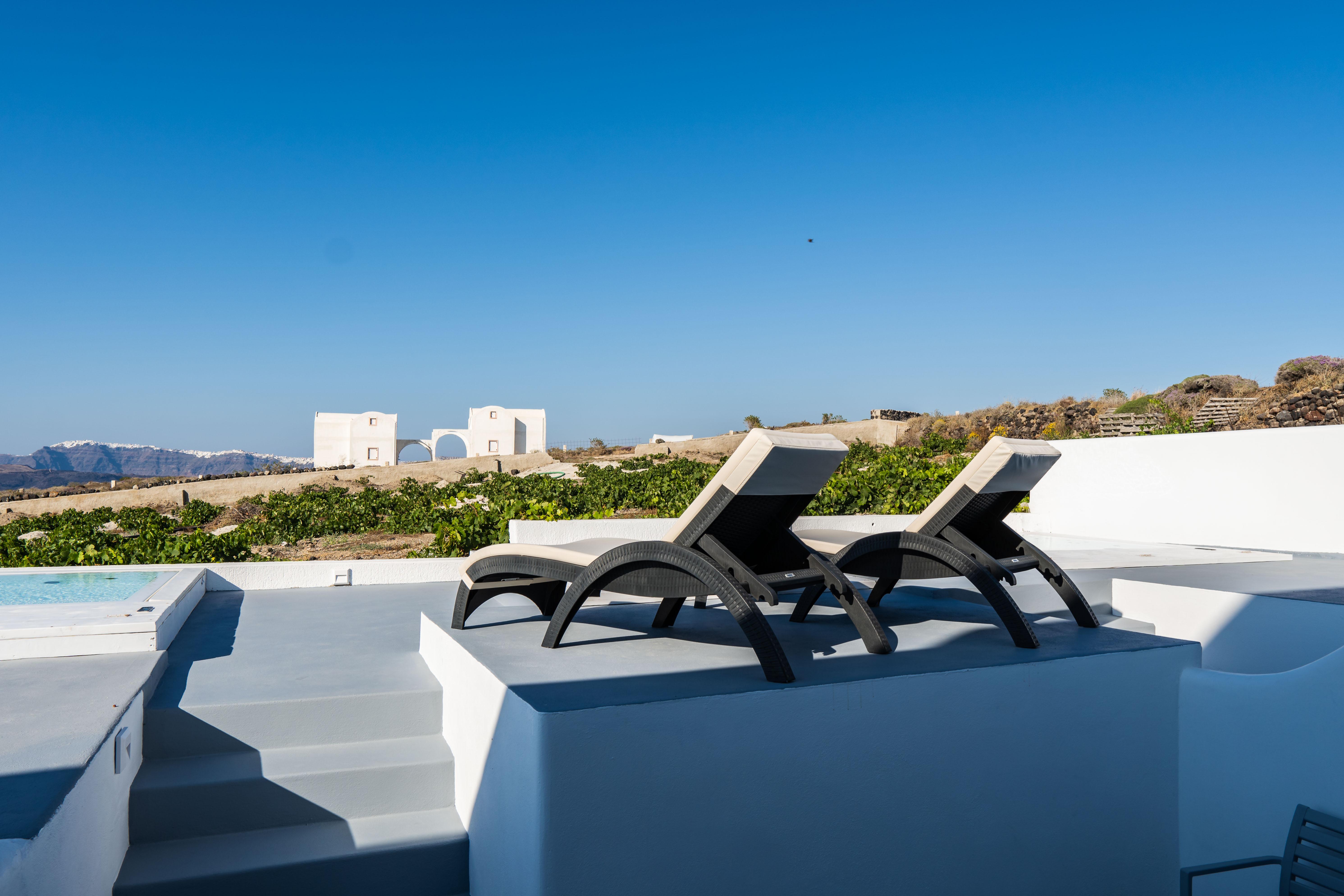 Serenita Luxury Suites Akrotírion Buitenkant foto