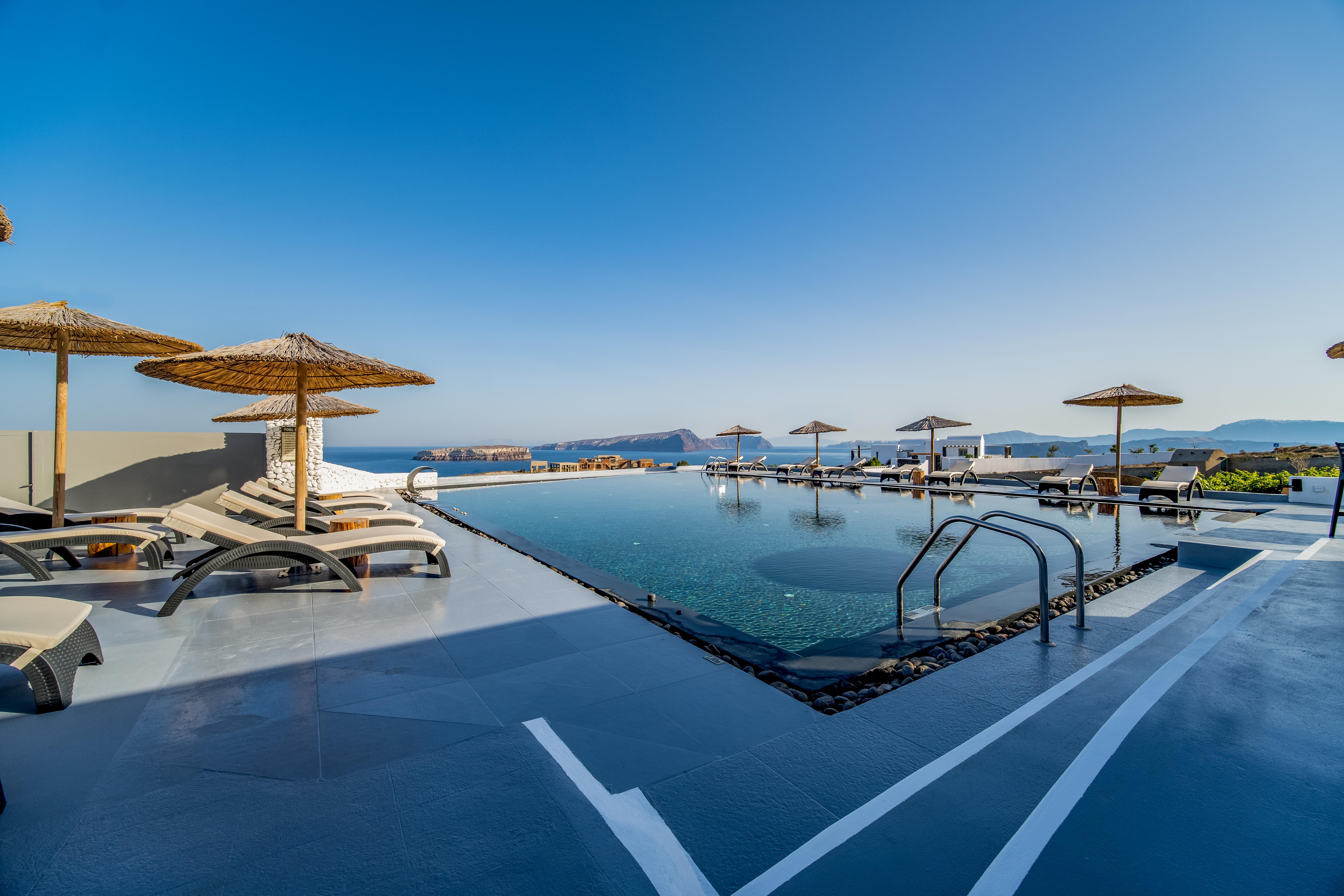 Serenita Luxury Suites Akrotírion Buitenkant foto