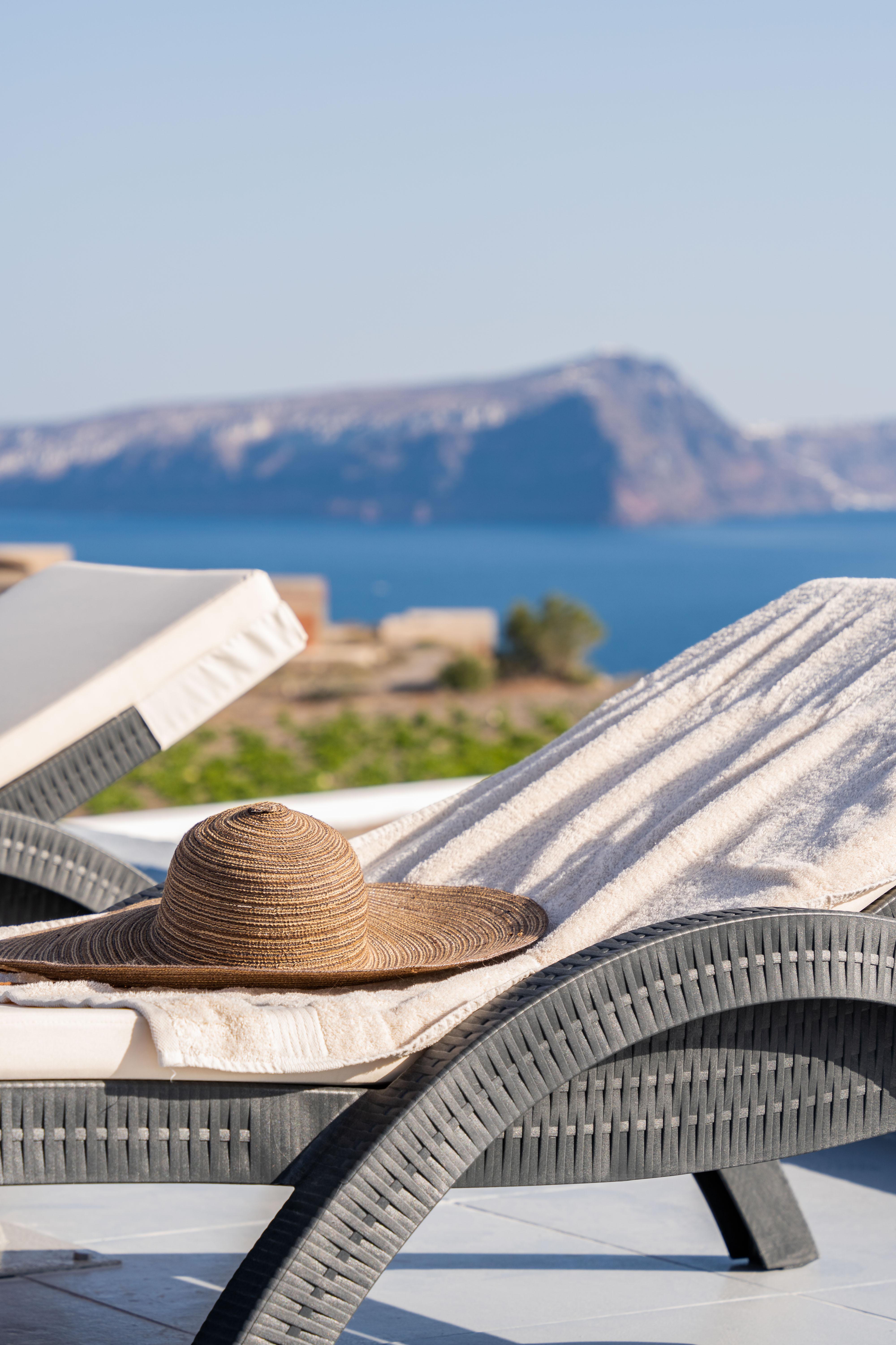 Serenita Luxury Suites Akrotírion Buitenkant foto